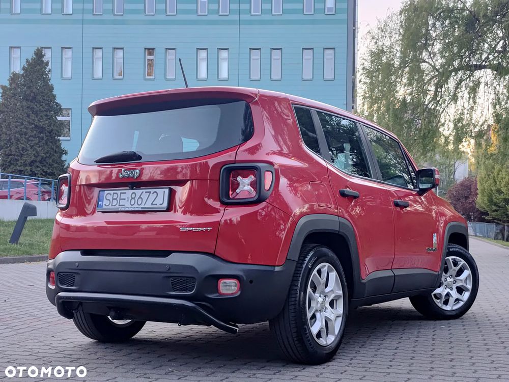 Jeep Renegade 1.6 E-TorQ Sport FWD - 4