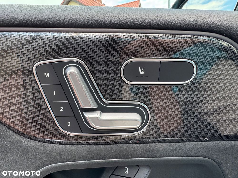 Mercedes-Benz Klasa B 200 d AMG Line 8G-DCT - 17