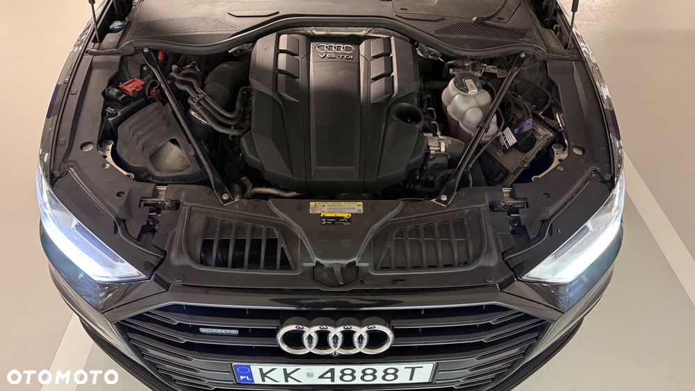 Audi A8 - 25