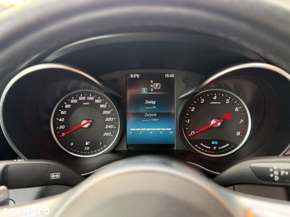 Mercedes-Benz Klasa C 200 9G-TRONIC AMG Line - 26
