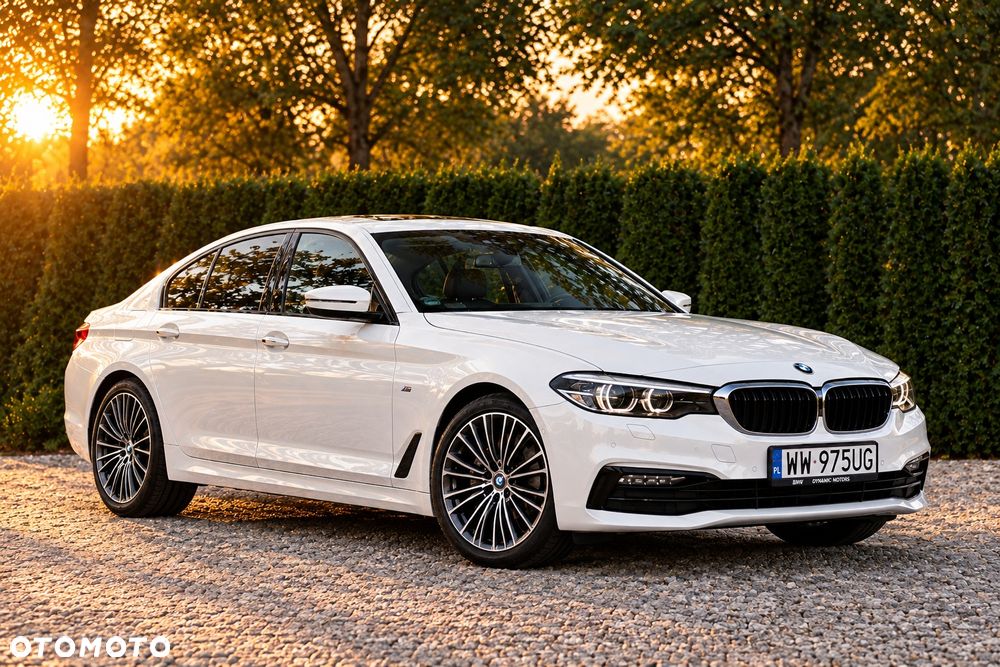 BMW Seria 5 520d xDrive Sport Line sport - 3