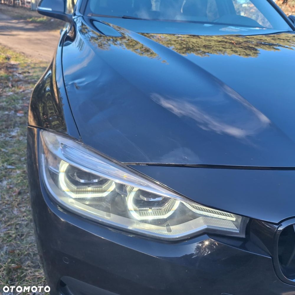 BMW Seria 3 320d Luxury Line sport - 16