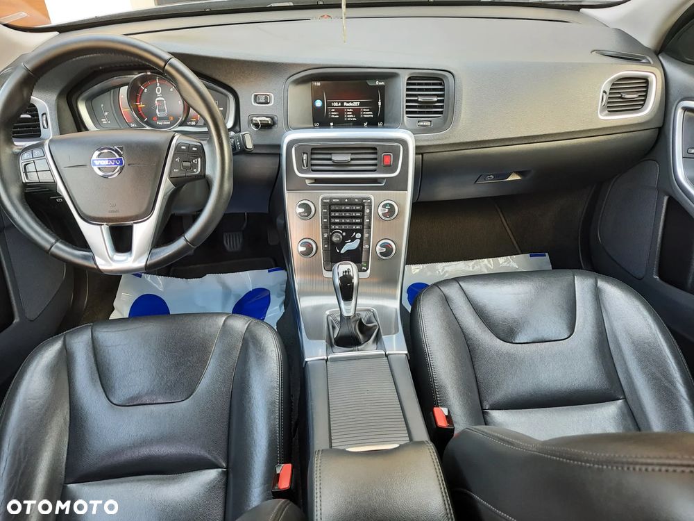 Volvo S60 D2 Summum - 14