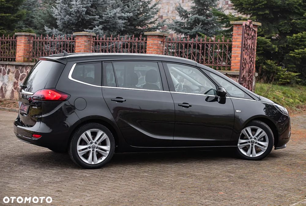Opel Zafira - 14