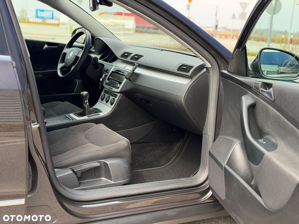 Volkswagen Passat 1.4 TSI Comfortline - 18