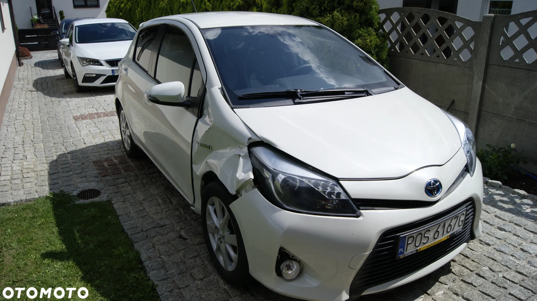 Toyota Yaris Hybrid 100 Dynamic - 3