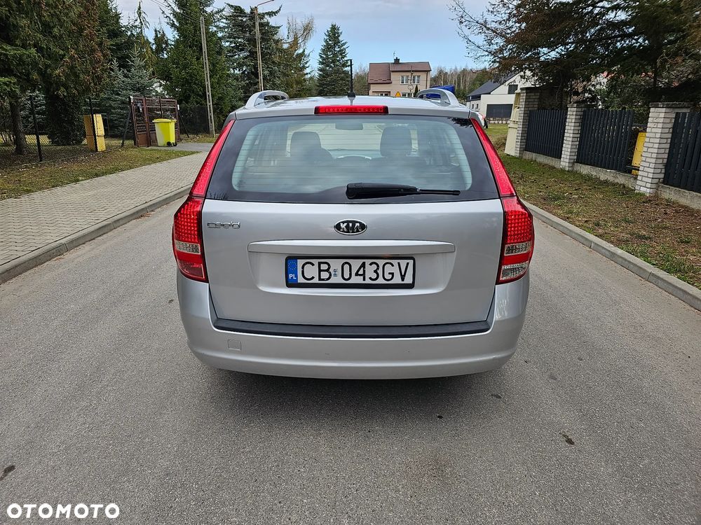 Kia Ceed 1.4 Comfort - 6