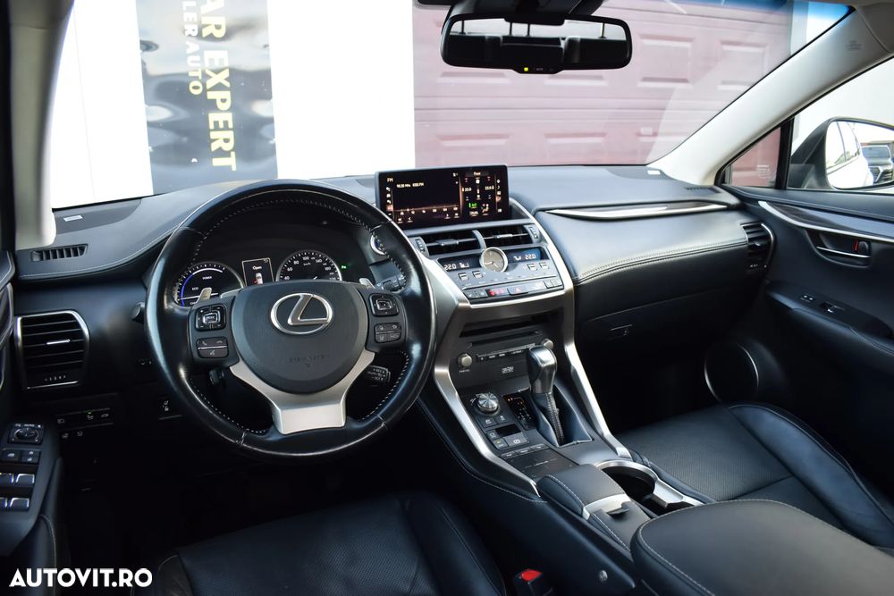 Lexus Seria NX 300h AWD Executive Plus - 16