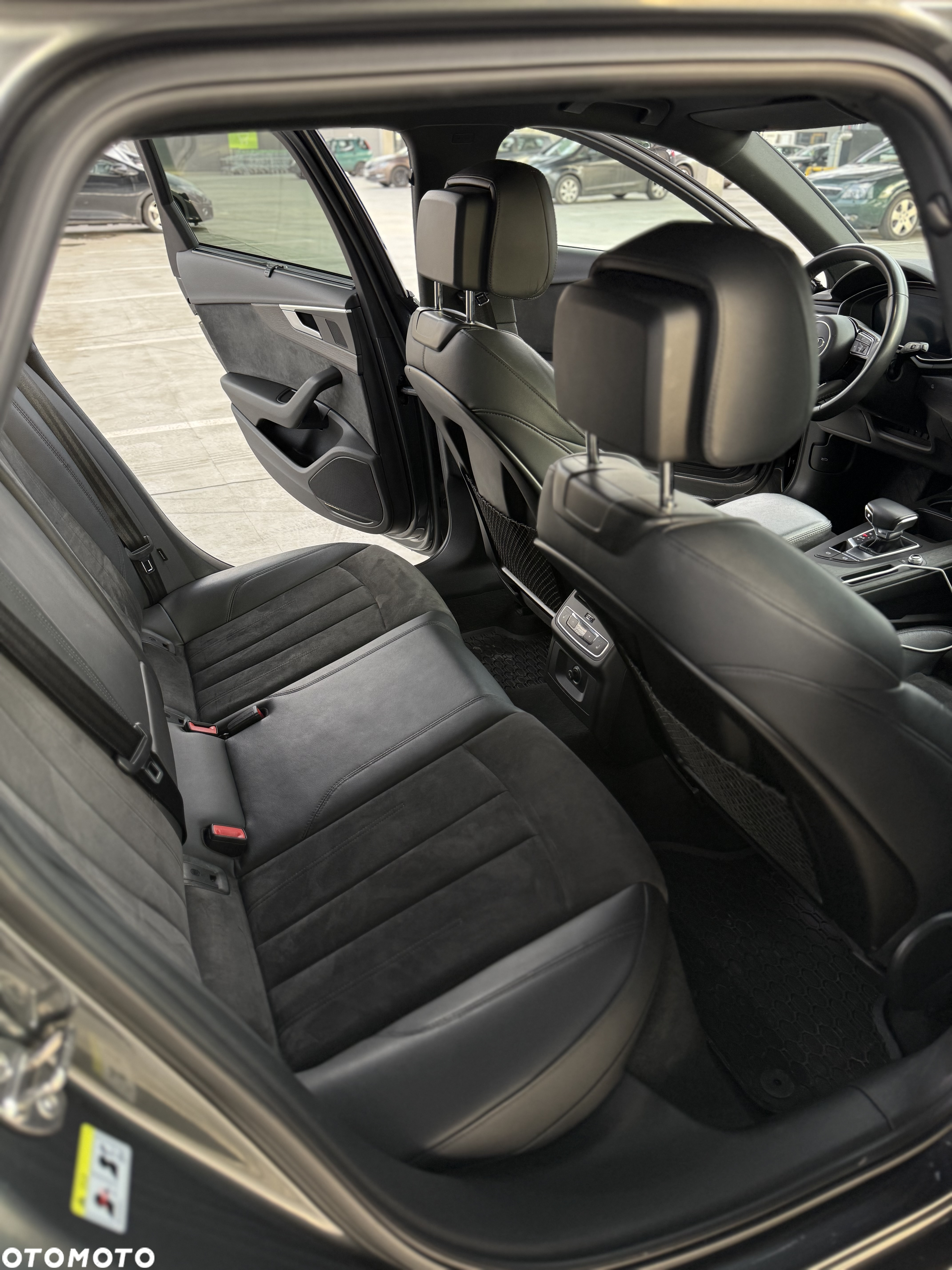 Audi A4 Avant 40 TDI S tronic - 22