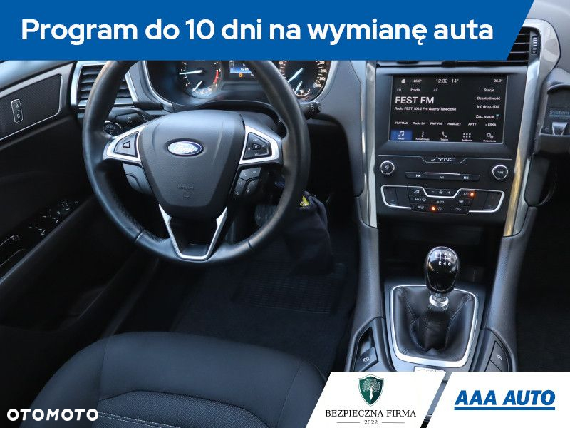 Ford Mondeo - 8