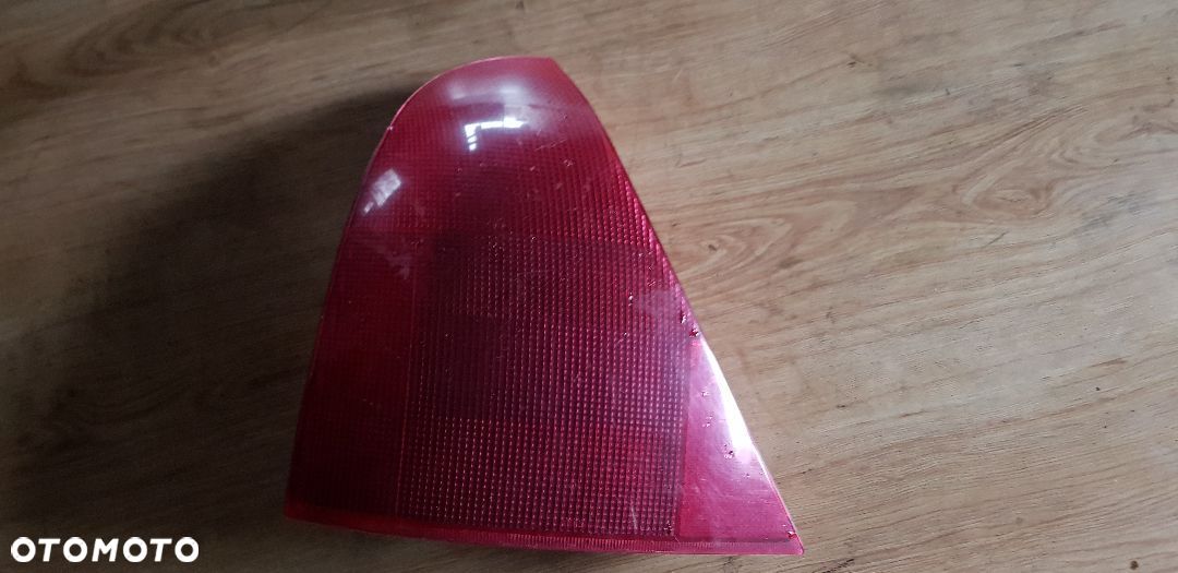 RENAULT CLIO II LAMPA TYŁ LEWA - 1