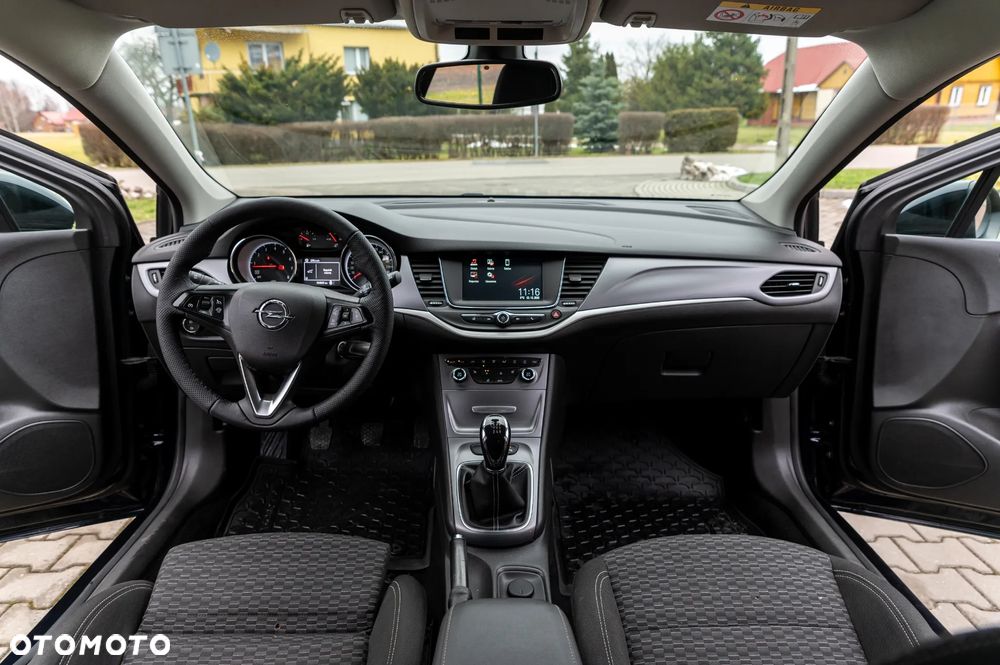 Opel Astra 1.4 Turbo Edition - 21