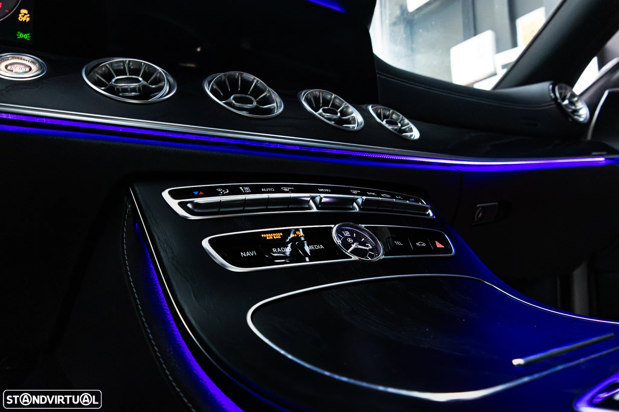 Mercedes-Benz E 220 d AMG Line - 27