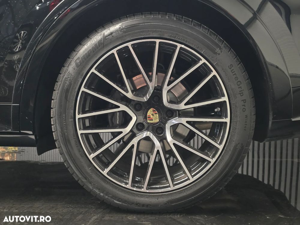 Porsche Cayenne Coupe Black Edition - 34