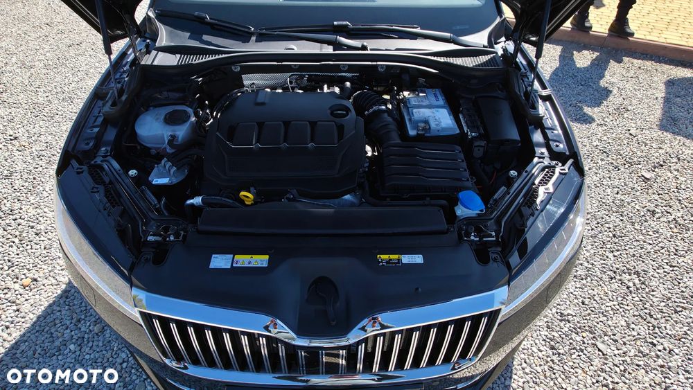 Skoda Superb 2.0 TDI L&K DSG - 34