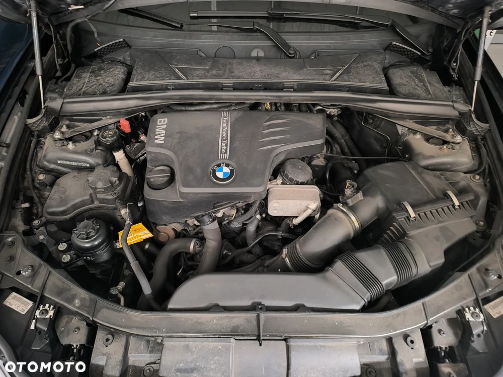 BMW X1 xDrive20i - 19