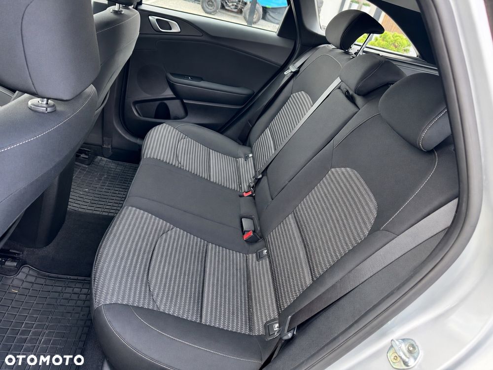 Kia Ceed 1.5 T-GDI L DCT - 11