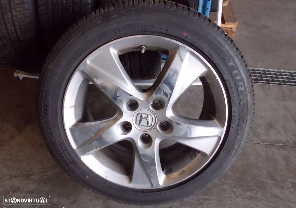 Conjunto Pneus e Jantes Honda - 225/50/R17 - 1