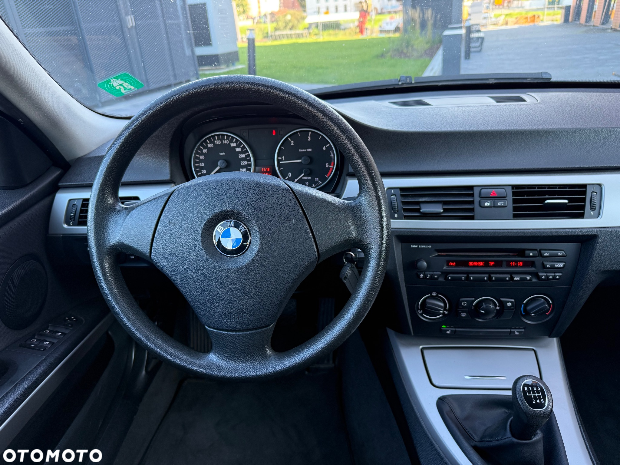 BMW Seria 3 318d - 20