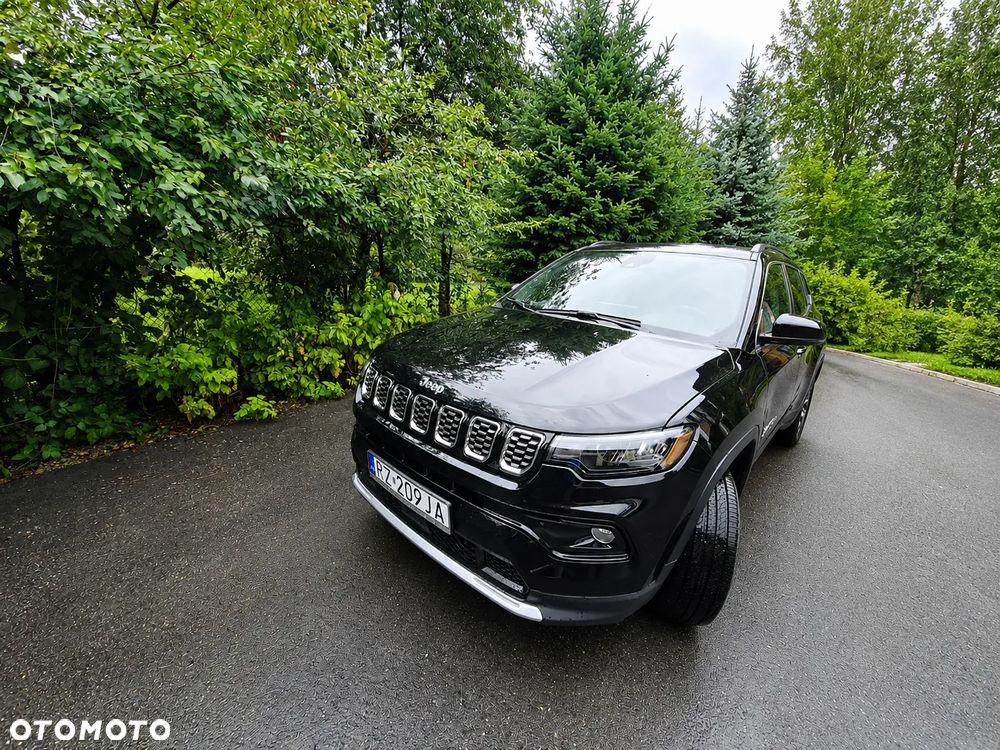 Jeep Compass - 15