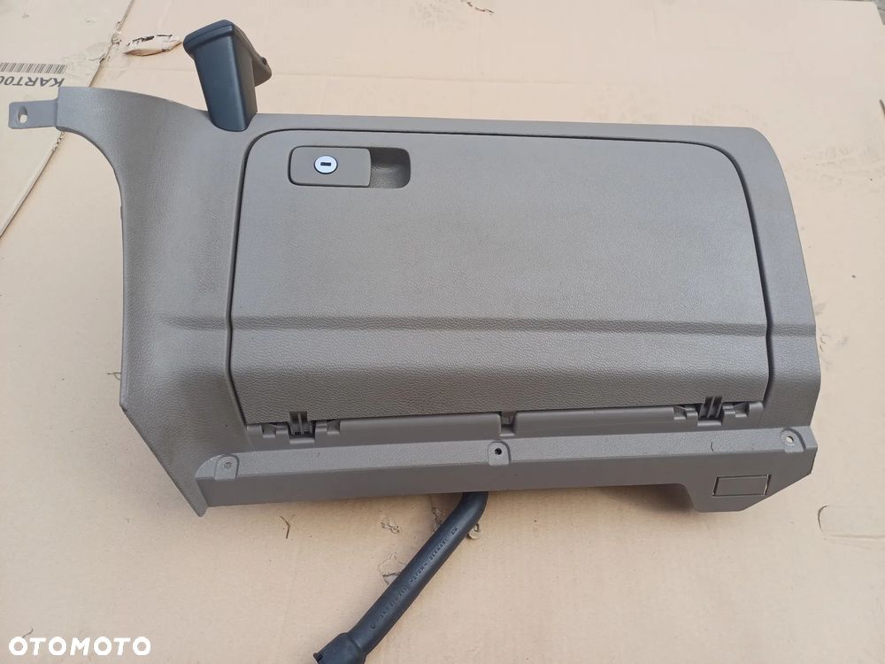 Schowek pasażera Golf VI Europa brąz - 2