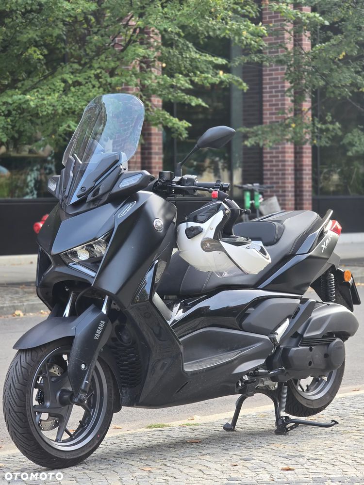Yamaha X-max - 1