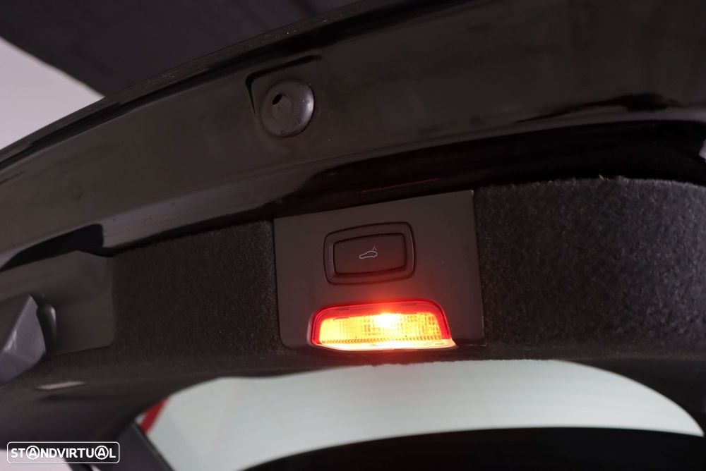 Porsche Cayenne - 37