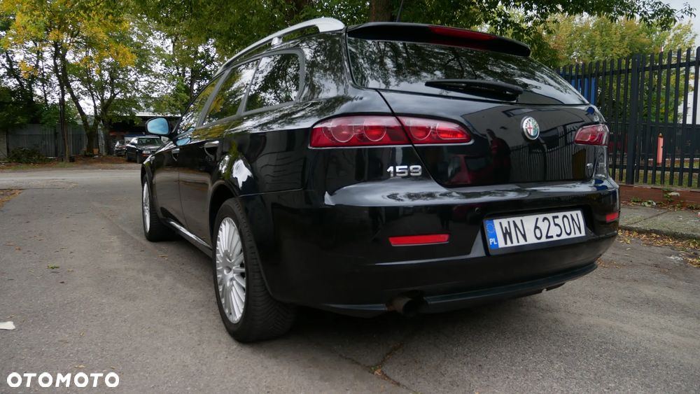 Alfa Romeo 159 1.9 JTDM 8V DPF - 5