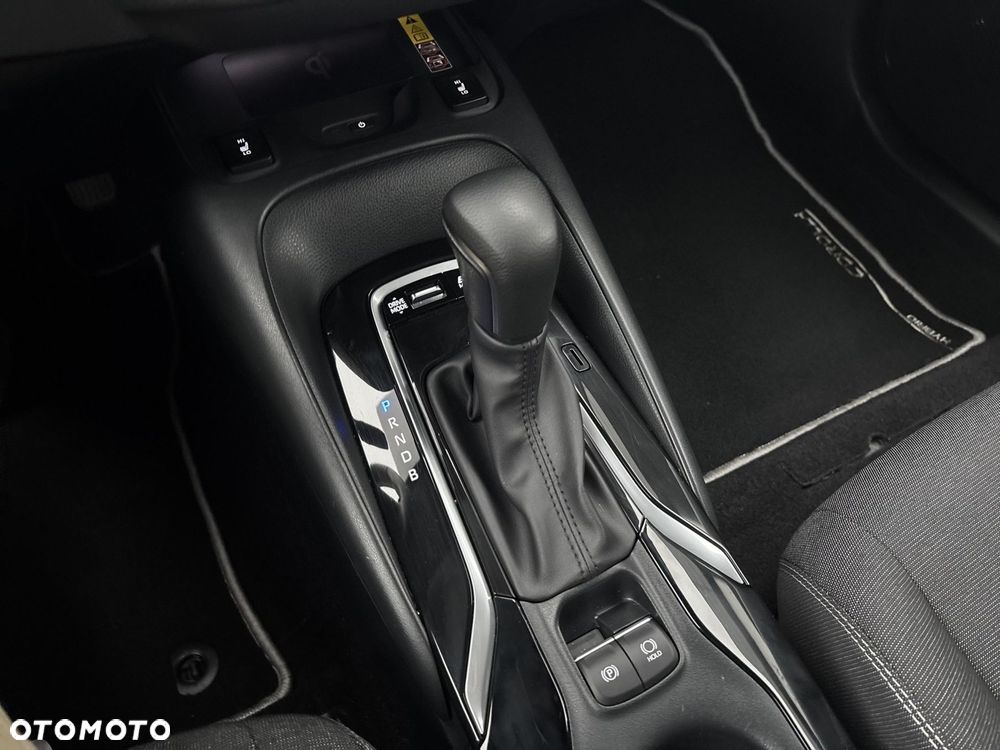 Toyota Corolla 1.8 Hybrid Style - 25