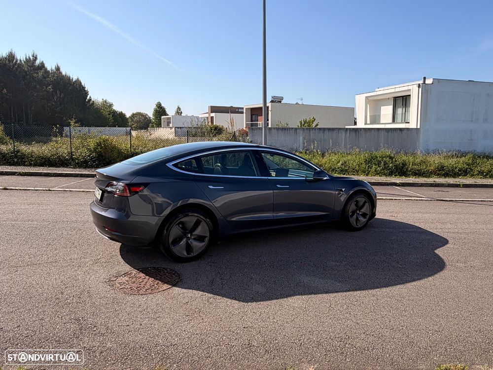 Tesla Model 3 Standard Range Plus RWD - 4