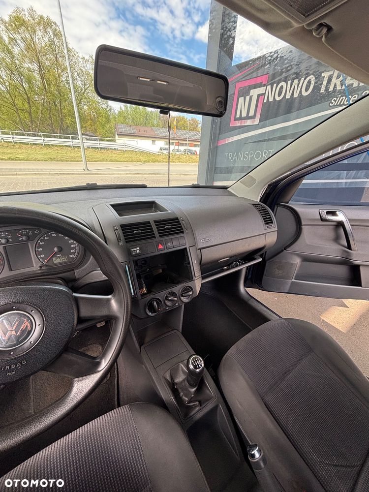 Volkswagen Polo - 9