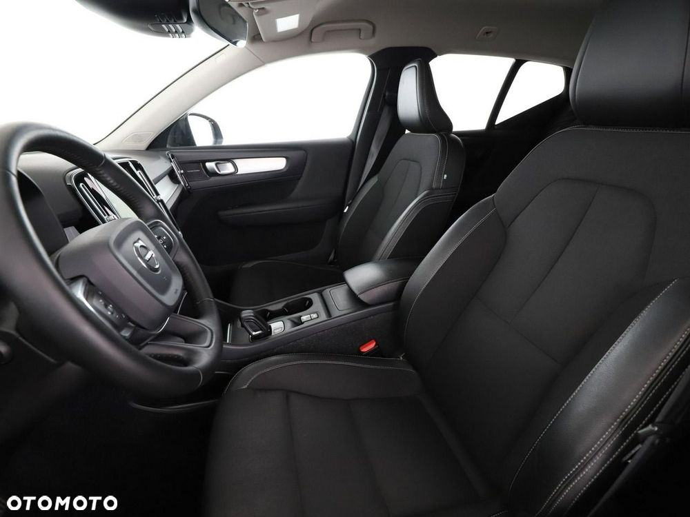 Volvo XC 40 D3 Momentum - 14