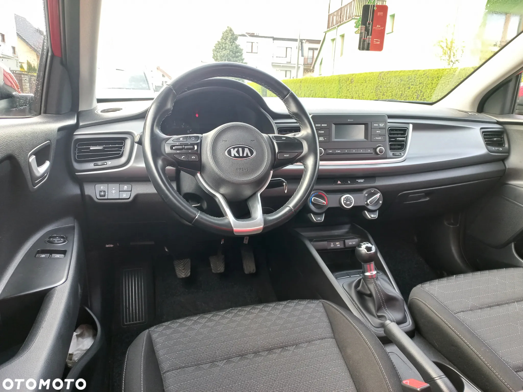 Kia Rio - 19
