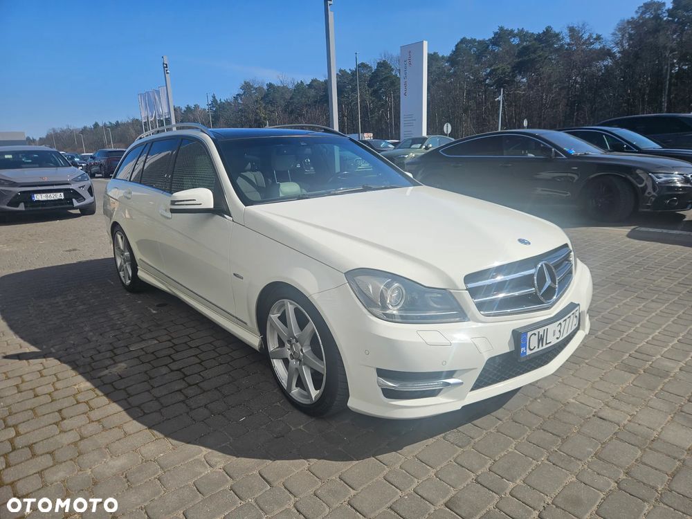 Mercedes-Benz Klasa C 250 CDI DPF 4Matic 7G-TRONIC BlueEFFICIENCY - 8