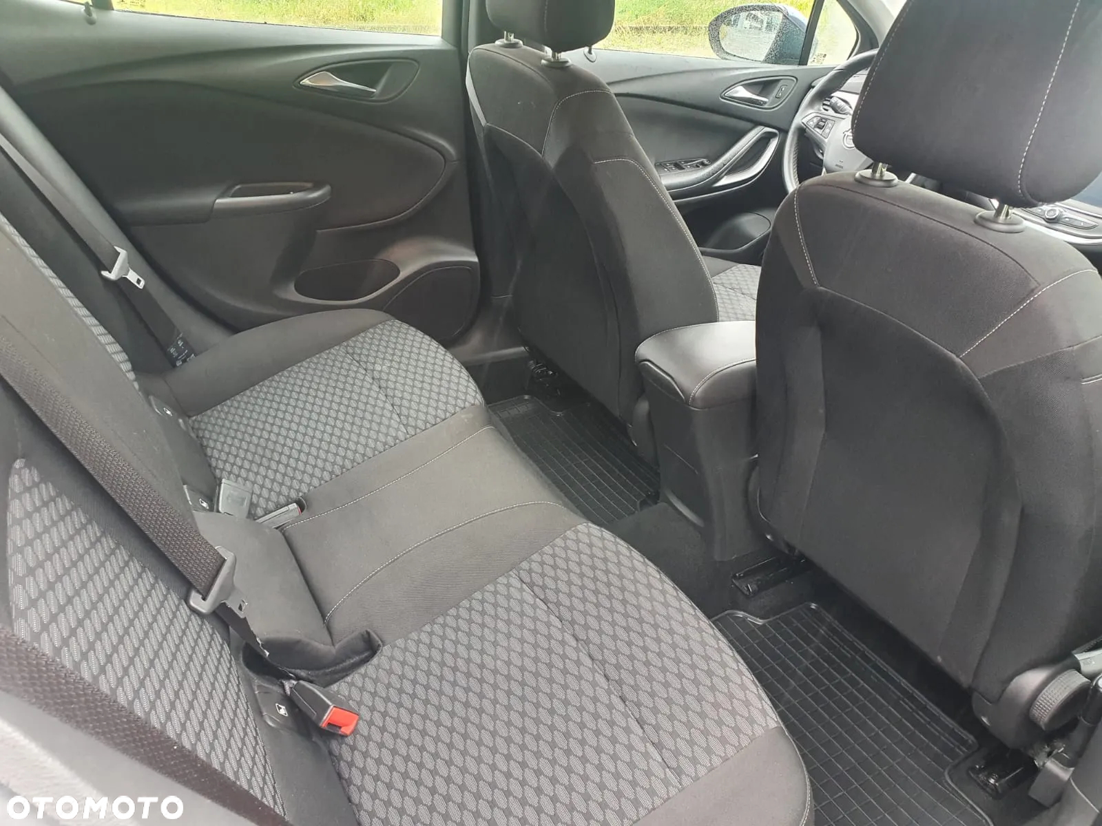 Opel Astra 1.6 D (CDTI) Dynamic - 15