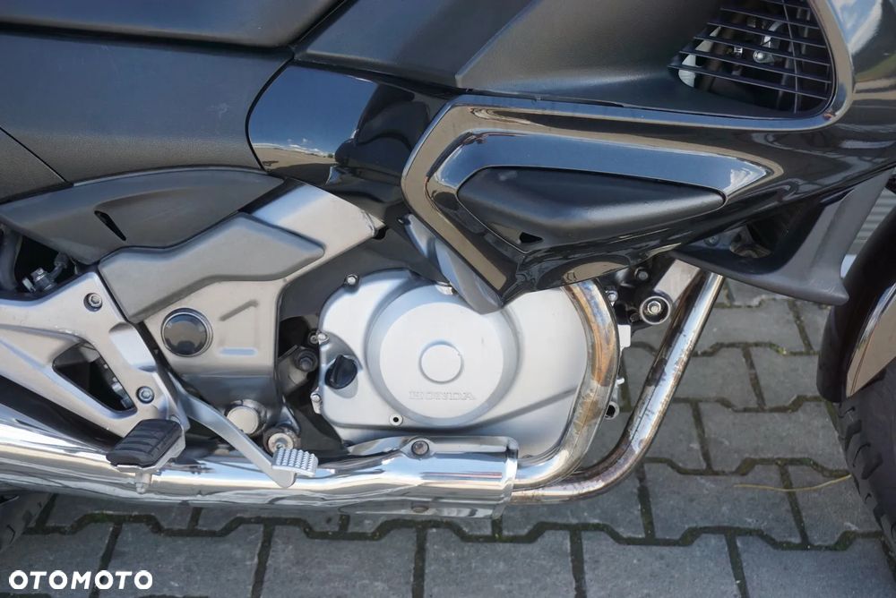 Honda NTV - 10