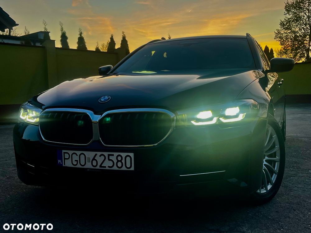 BMW Seria 5 ver-530e - 2