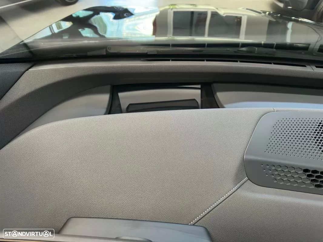 BMW iX xDrive 40 Pack Desportivo - 29