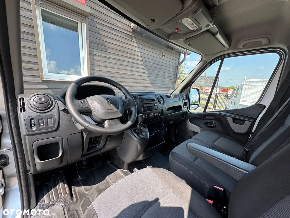 Renault Master - 11