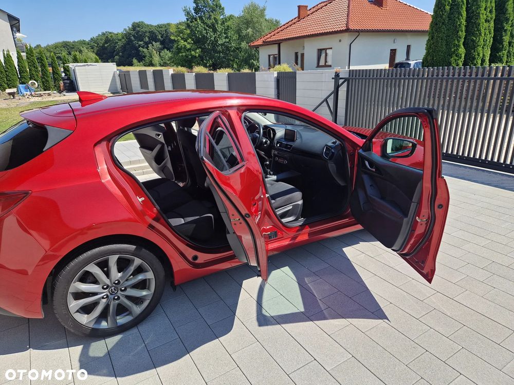Mazda 3 - 16