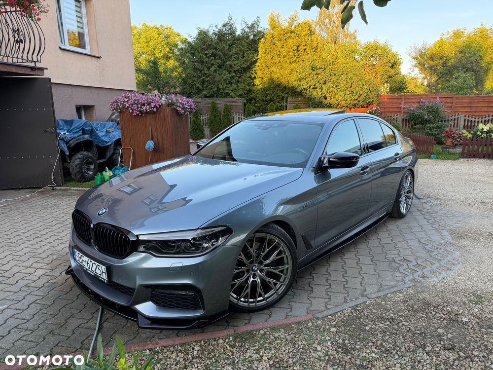 BMW Seria 5 520d M Sport - 1