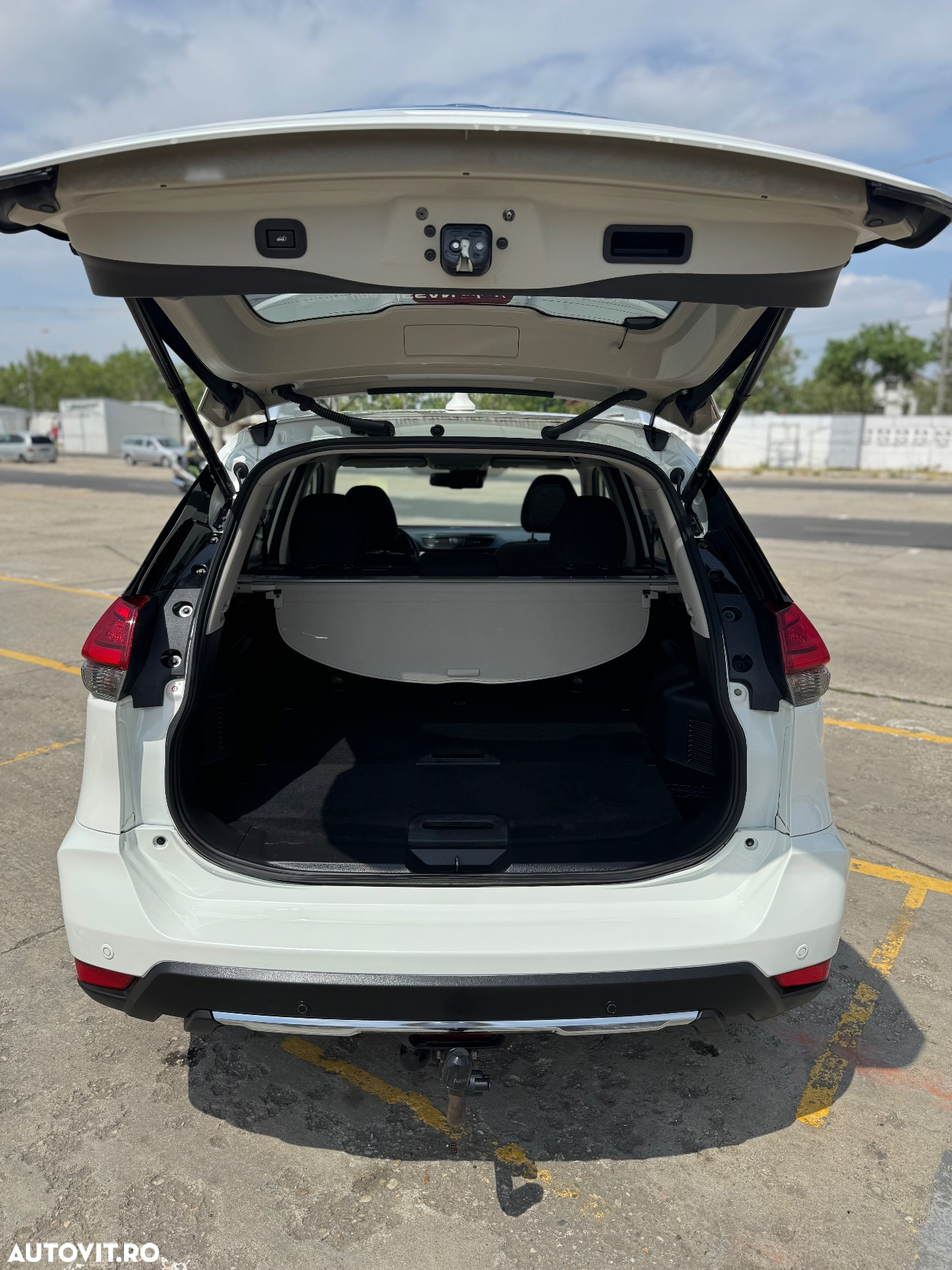 Nissan X-Trail 1.6 dCi Xtronic N-Connecta - 10