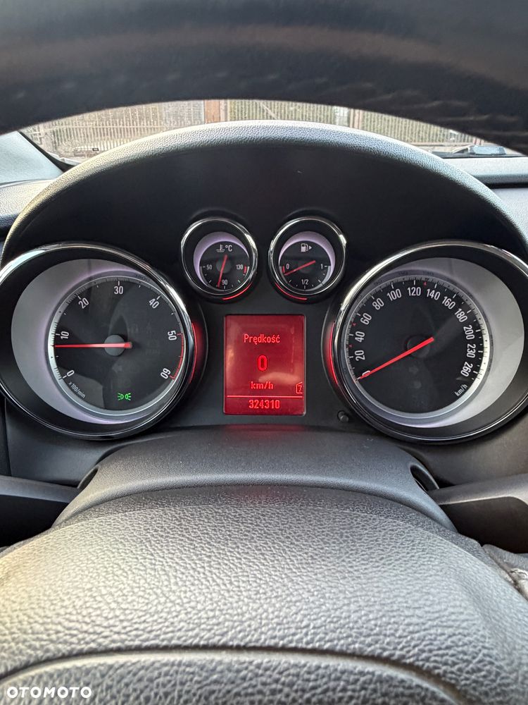 Opel Astra 1.7 CDTI - 13
