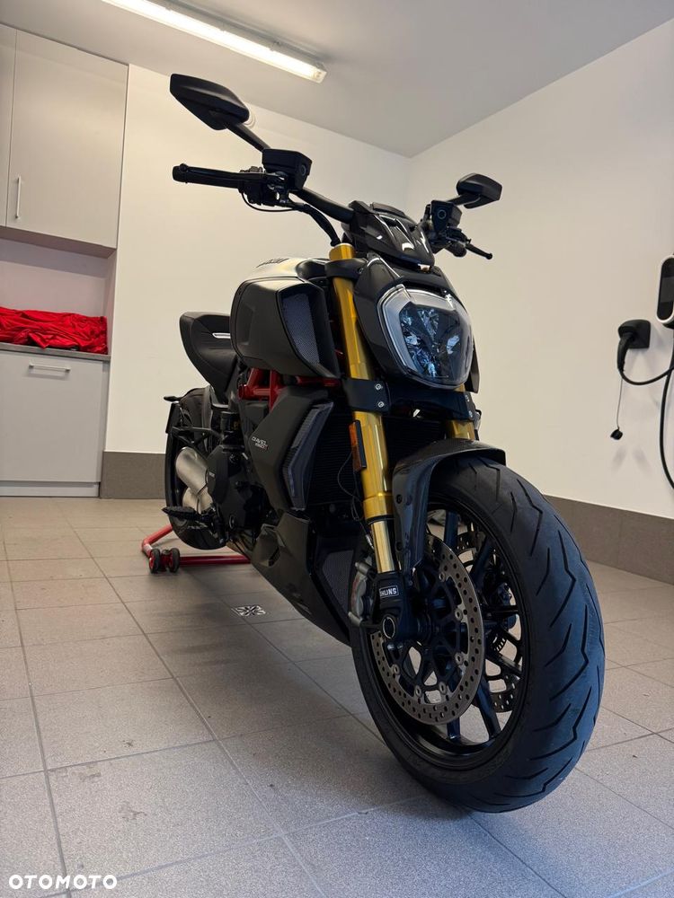 Ducati Diavel - 2
