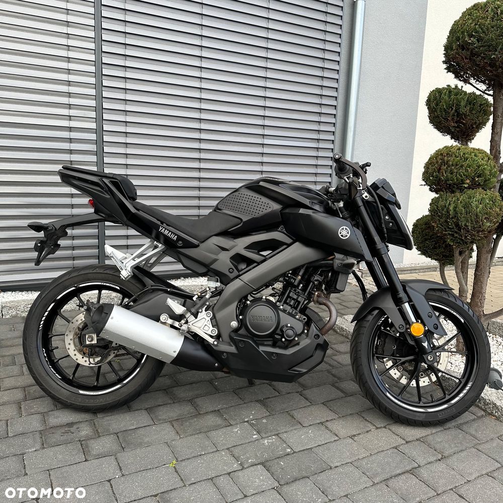 Yamaha MT - 2
