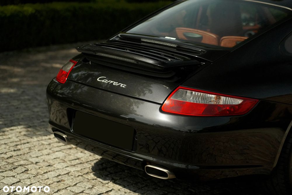 Porsche 911 - 9