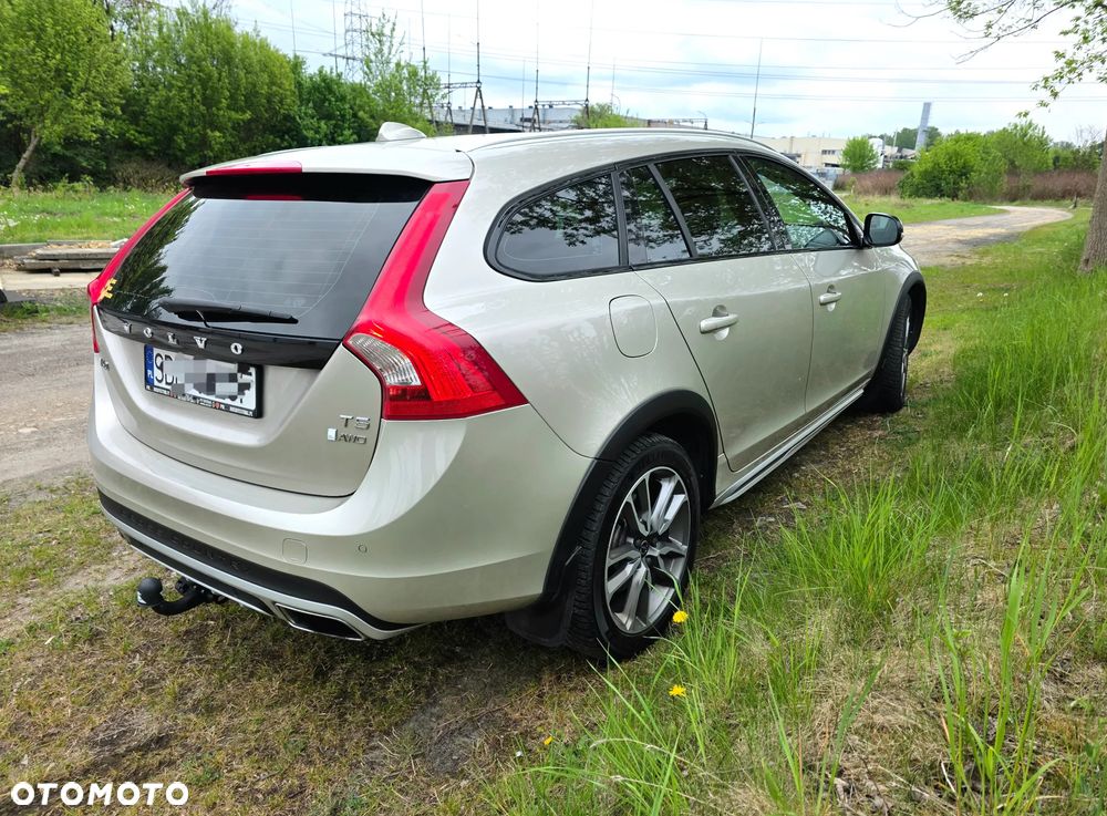 Volvo V60 T5 Drive-E Summum - 3