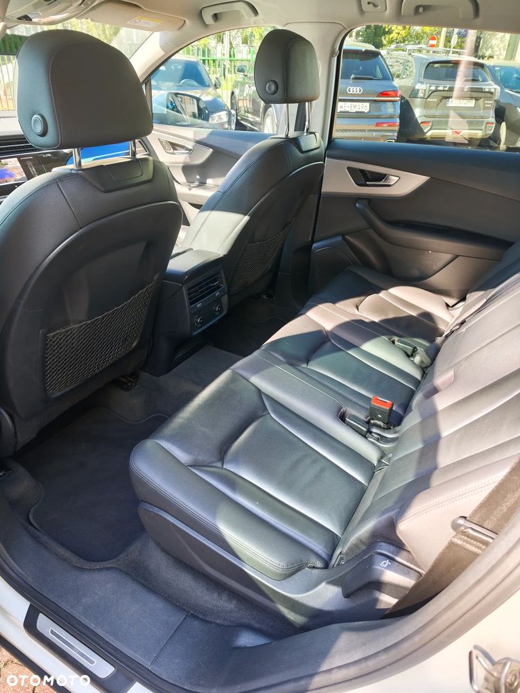Audi Q7 45 TDI mHEV Quattro S Line Tiptr - 12