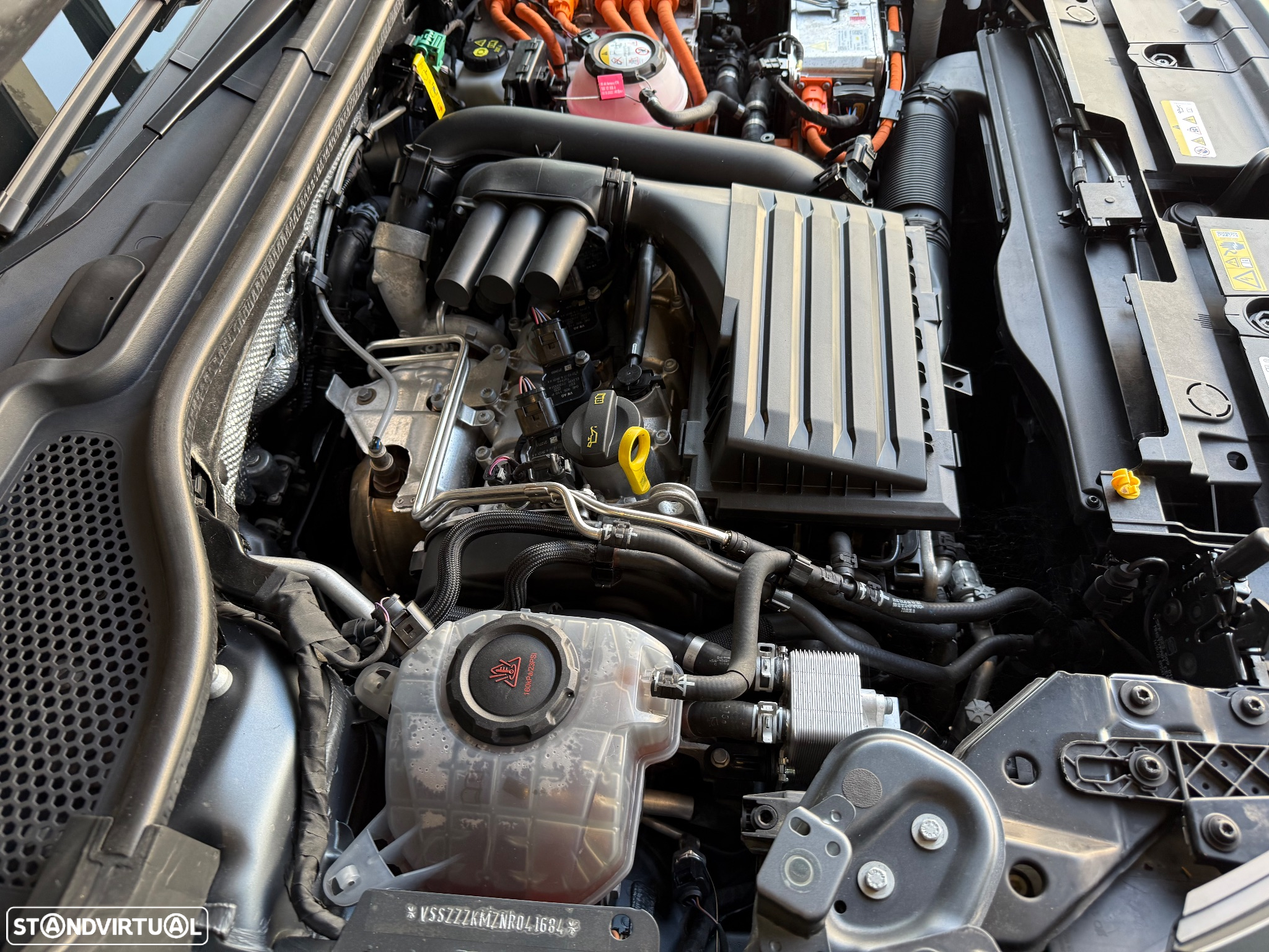 Cupra Formentor 1.4 e-Hybrid DSG VZ - 35