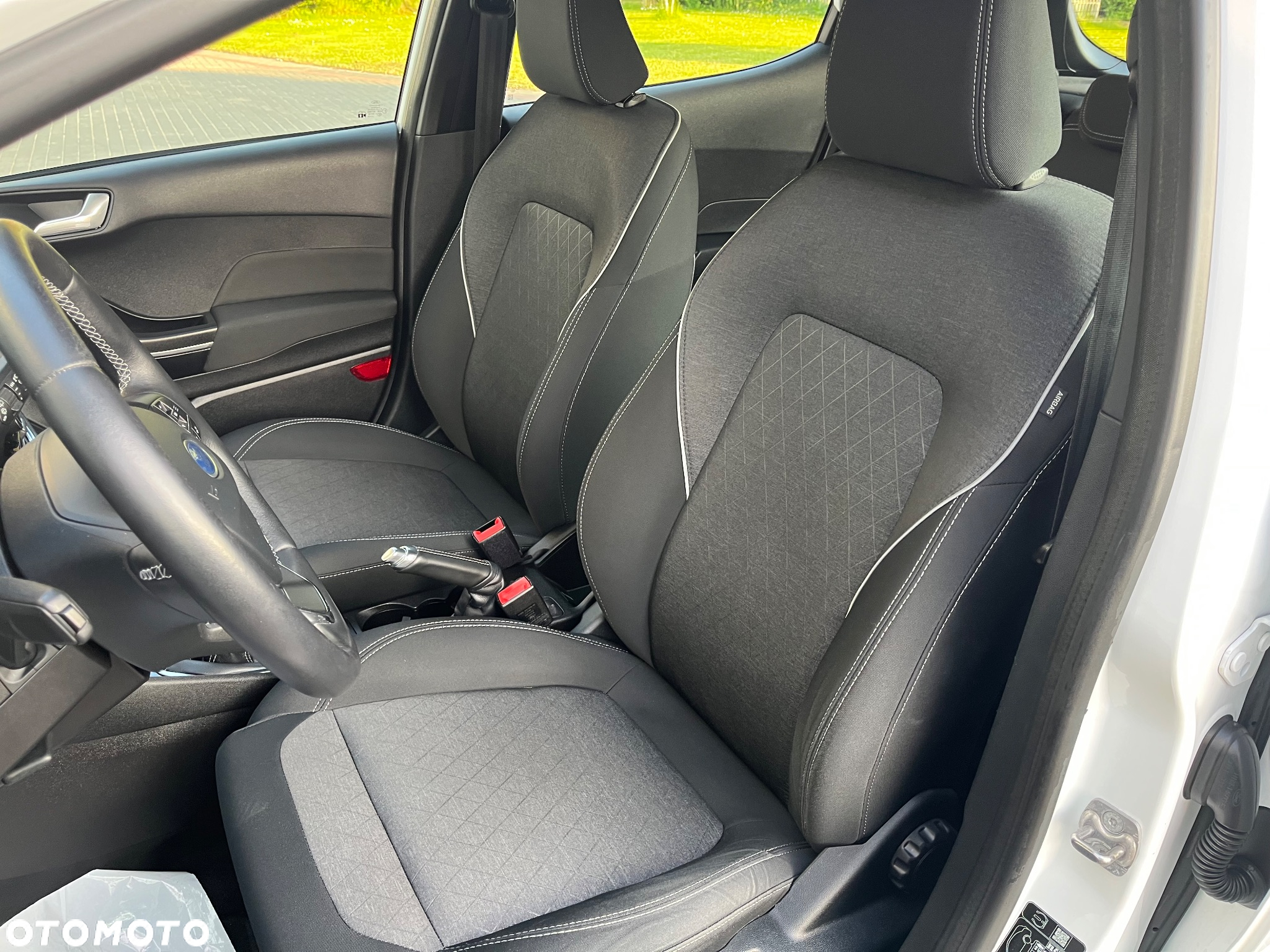 Ford Fiesta 1.0 EcoBoost Hybrid S&S ACTIVE - 12